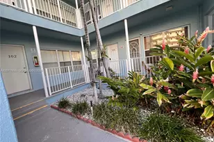 315 Van Buren St, Hollywood, FL 33019 - Photo 20