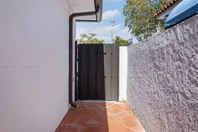 2430 SW 22nd Ter, Miami, FL 33145 - Photo 36