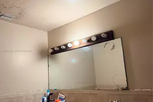 733 E 26th St, Hialeah, FL 33013 - Photo 24