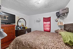 1925 NW 85th St, Miami, FL 33147 - Photo 18