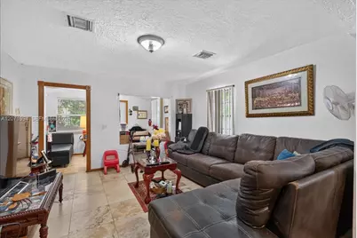1925 NW 85th St, Miami, FL 33147 - Photo 6