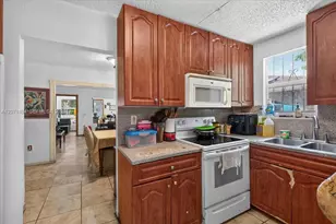 1925 NW 85th St, Miami, FL 33147 - Photo 12
