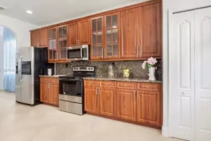 1421 SW 153rd Path, Miami, FL 33194 - Photo 8