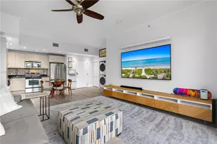 1350 NW 8th Ct, Miami, FL 33136 - Photo 14
