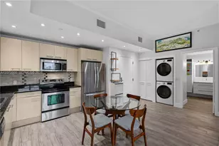 1350 NW 8th Ct, Miami, FL 33136 - Photo 6