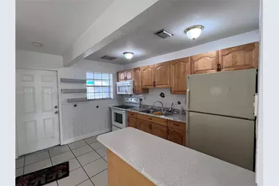[Address not provided], Hialeah, FL 33010 - Photo 8