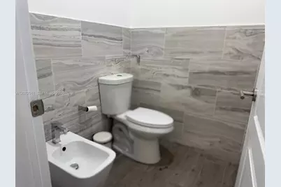 14949 SW 8th Ter #14949, Miami, FL 33194 - Photo 14
