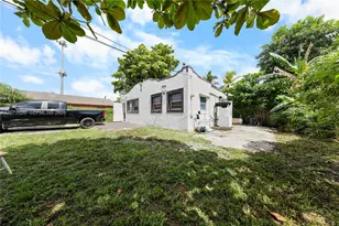 2151 NW 42nd St, Miami, FL 33142 - Photo 10