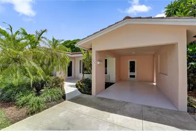 1524 NE 37th St, Oakland Park, FL 33334 - Photo 28