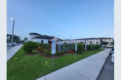 15560 SW 136th St #213, Miami, FL 33196 - Photo 2