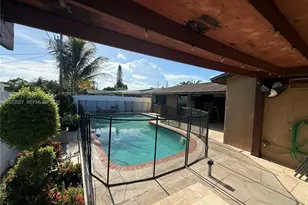 11450 NW 30th Pl, Sunrise, FL 33323 - Photo 6