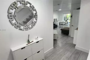 11424 NW 94th Pl, Hialeah Gardens, FL 33018 - Photo 2