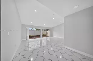 6637 NW 181st Ln, Hialeah, FL 33015 - Photo 24