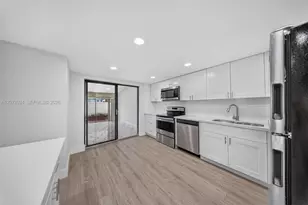 6637 NW 181st Ln, Hialeah, FL 33015 - Photo 38