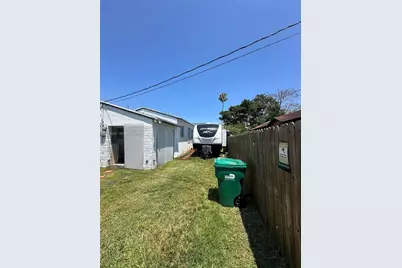 382 NW 82nd St #382, Miami, FL 33150 - Photo 36