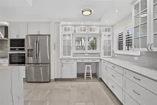 13800 SW 14th St, Pembroke Pines, FL 33027 - Photo 2