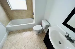 950 Bay Dr, Miami Beach, FL 33141 - Photo 14