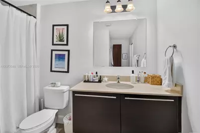 1900 N Bayshore Dr #2019, Miami, FL 33132 - Photo 22