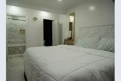 5090 SW 9th Ct, Plantation, FL 33317 - Photo 10
