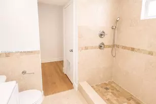 1440 Pennsylvania Ave, Miami Beach, FL 33139 - Photo 6