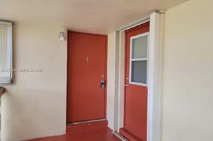 4730 NW 10th Ct, Plantation, FL 33313 - Photo 4