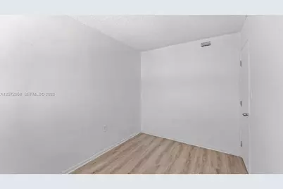 1145 Normandy Dr #505, Miami Beach, FL 33141 - Photo 20