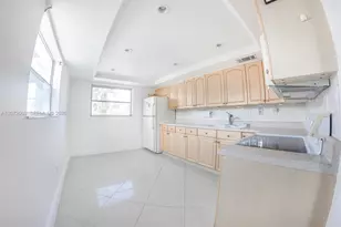 344 SW 1st St, Pompano Beach, FL 33060 - Photo 2