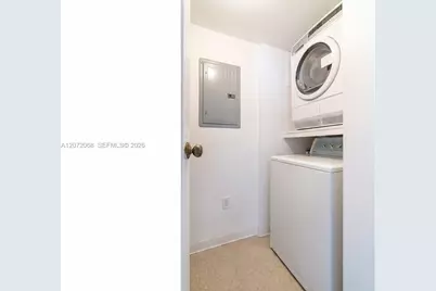 2333 Brickell Ave #2212, Miami, FL 33129 - Photo 26