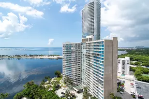 2333 Brickell Ave, Miami, FL 33129 - Photo 4