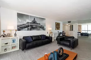 2333 Brickell Ave, Miami, FL 33129 - Photo 10