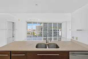 465 Brickell Ave, Miami, FL 33131 - Photo 8