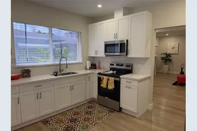 3648 SW 25th Ter #3648, Miami, FL 33133 - Photo 4