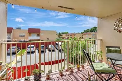 9972 SW 88th St #1128, Miami, FL 33176 - Photo 2