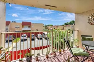 9972 SW 88th St, Miami, FL 33176 - Photo 2