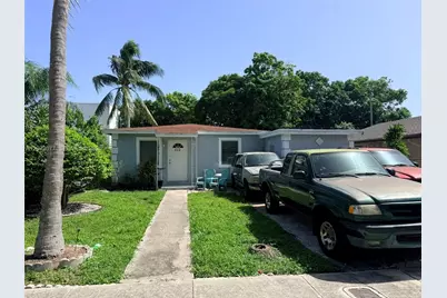 512 Independence Rd, West Palm Beach, FL 33405 - Photo 2