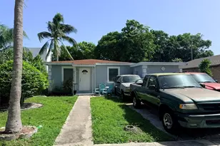 512 Independence Rd, West Palm Beach, FL 33405 - Photo 2