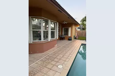 15234 SW 140th St, Miami, FL 33196 - Photo 4