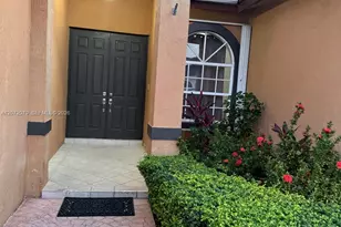 15234 SW 140th St, Miami, FL 33196 - Photo 2