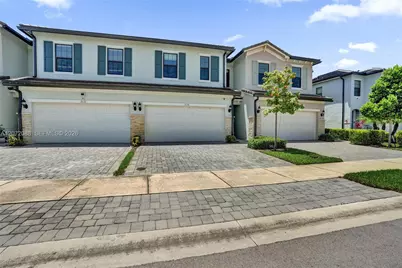 2138 S Appleton Cir S, Oakland Park, FL 33309 - Photo 2