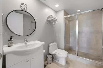 1800 S Ocean Dr #1108, Hallandale Beach, FL 33009 - Photo 26