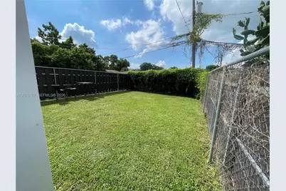 1216-1218 NE 112th St, Miami, FL 33161 - Photo 28