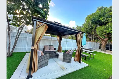 2153 SW 14th Ter #2, Miami, FL 33145 - Photo 18