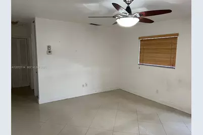344 SW 1st St #6, Pompano Beach, FL 33060 - Photo 12