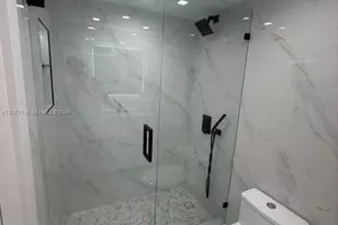 251 174th St, Sunny Isles Beach, FL 33160 - Photo 12