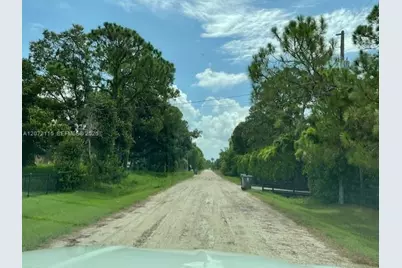 82nd St N, Palm Beach, FL 33412 - Photo 2