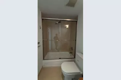 2025 Meridian Ave #2, Miami Beach, FL 33139 - Photo 18