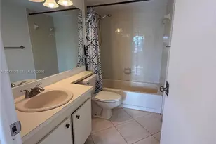 18200 Mediterranean Blvd, Hialeah, FL 33015 - Photo 10