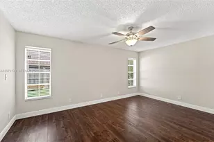 10425 NW 9th Manor, Coral Springs, FL 33071 - Photo 16