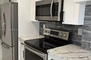 525 N Ocean Blvd, Pompano Beach, FL 33062 - Photo 10