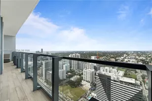 88 SW 7th St, Miami, FL 33130 - Photo 4